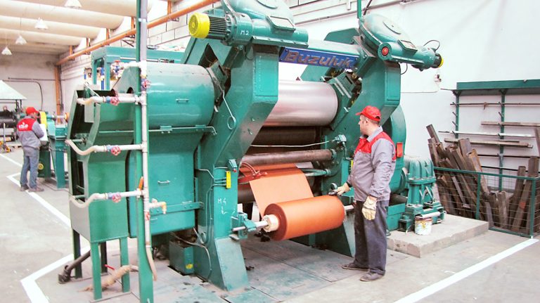 utilaje prelucrare cauciuc in fabrica IKOSAR